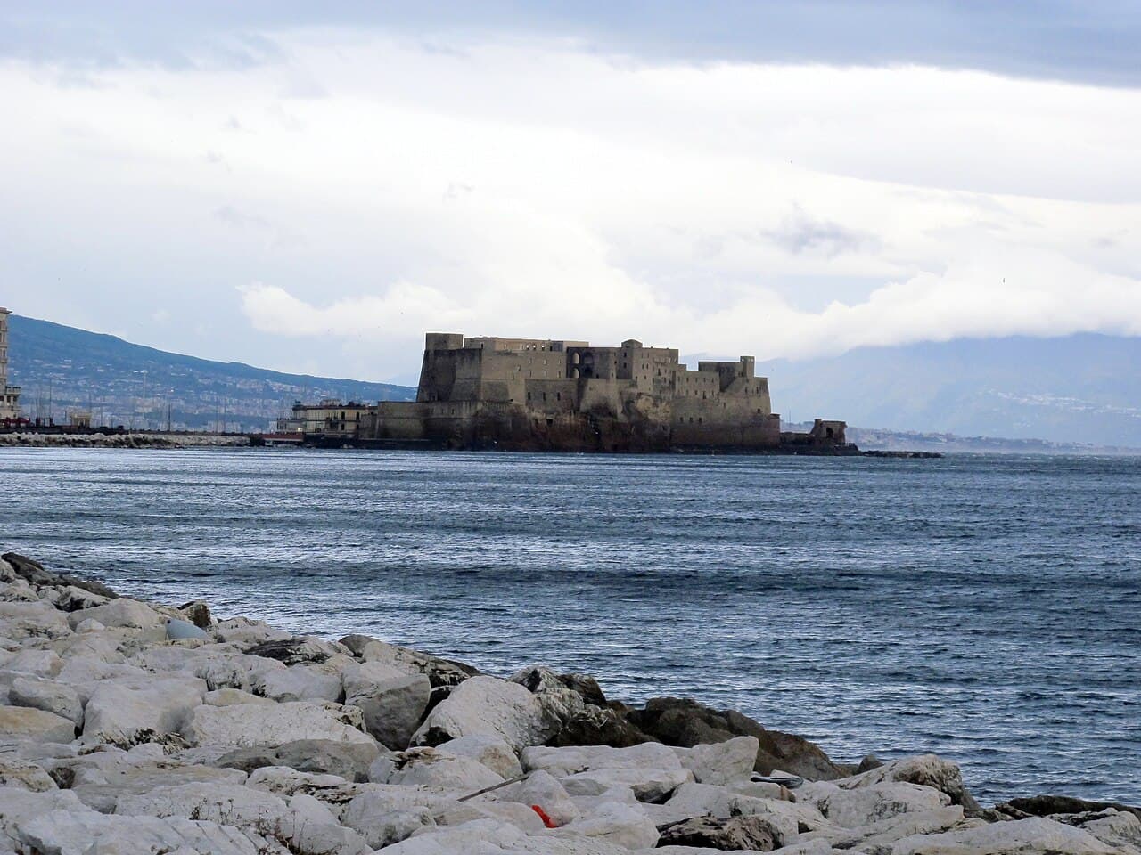 Streets of Chiaia & the Lungomare, Naples
