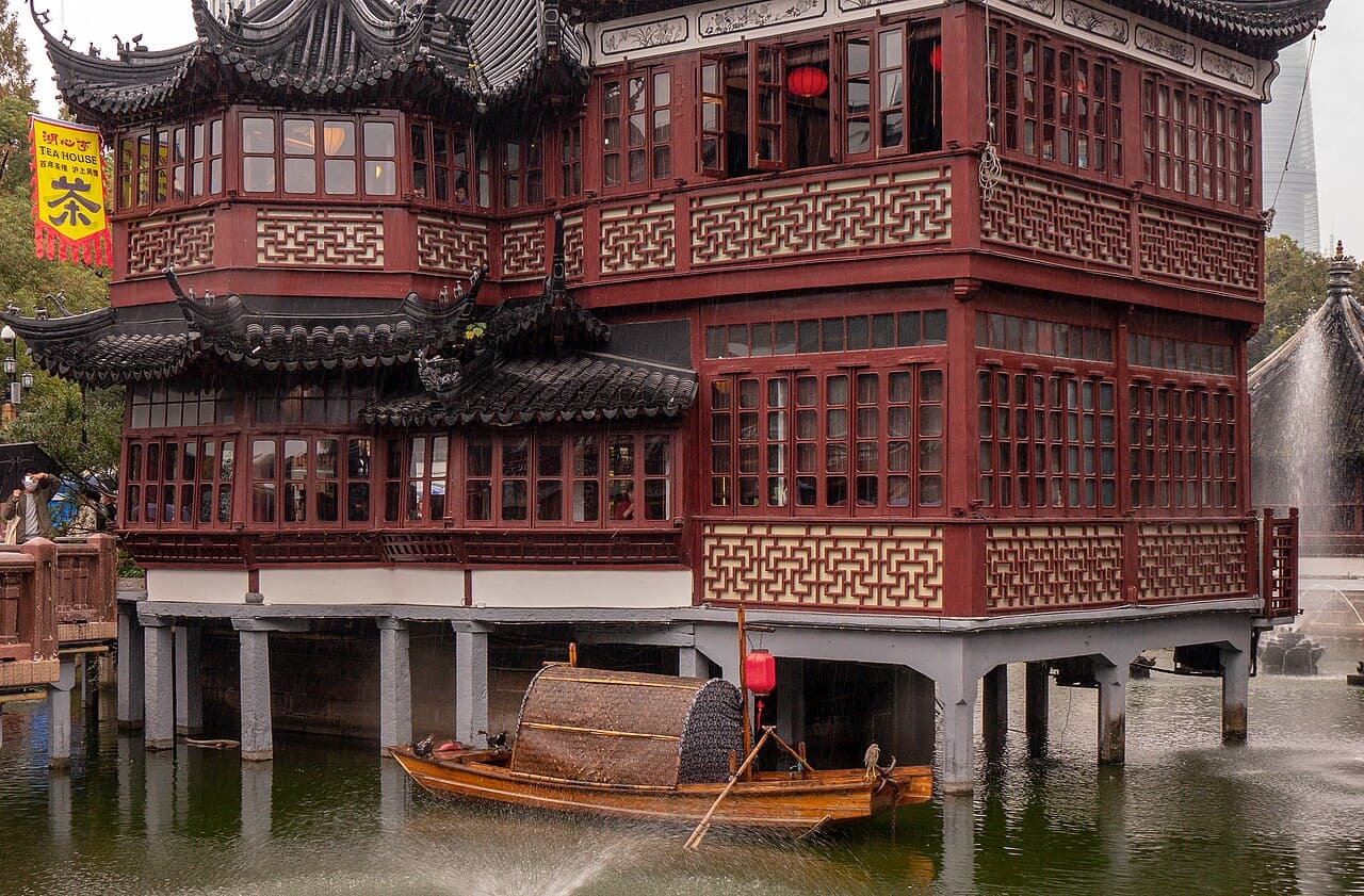 Streets of The Old City & Yu Garden, Shanghai